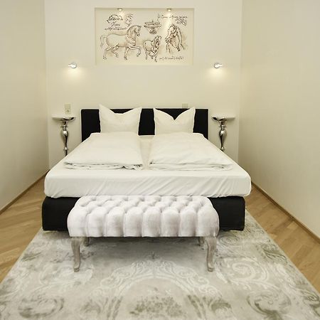 Apartment Am Kurpark Баден-Баден Екстериор снимка