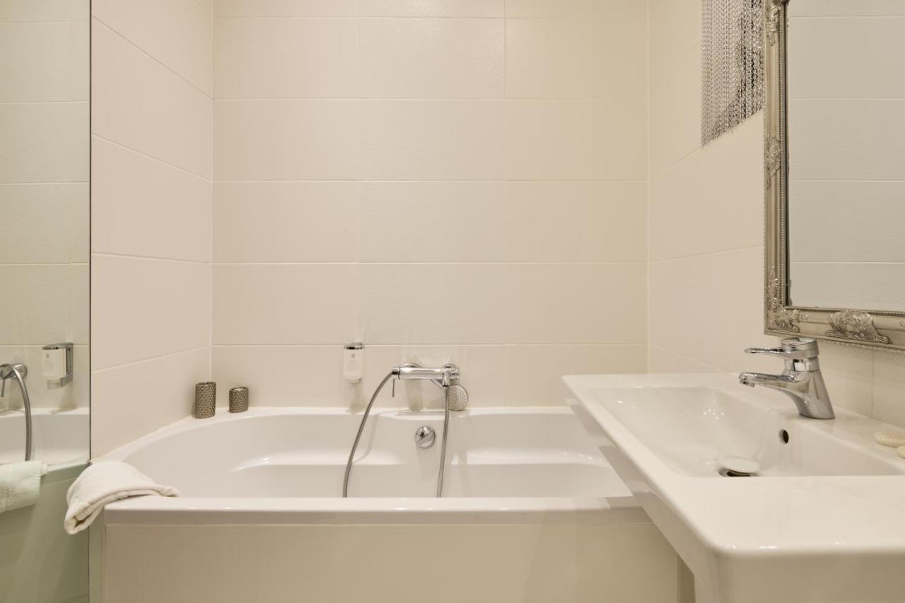 Apartment Am Kurpark Баден-Баден Екстериор снимка